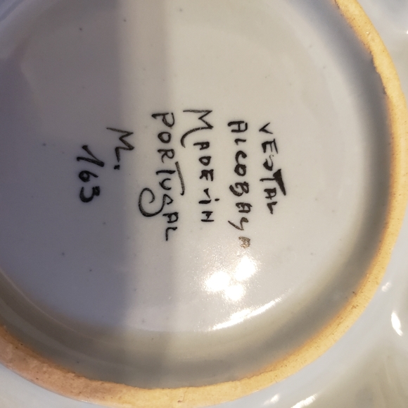 Vintage Vestal Alcobaca Portugal Handcrafted - Picture 12 of 14